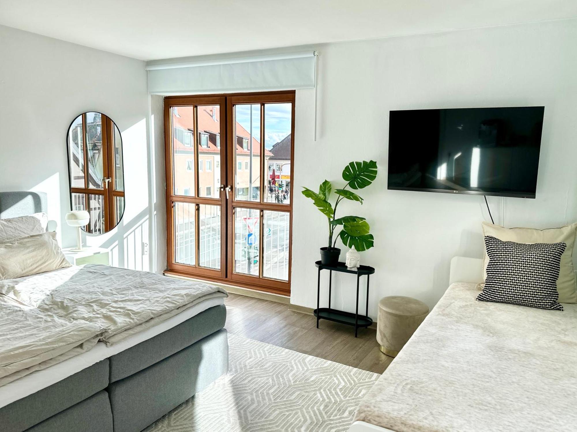Wohnung Alte Mainbruecke - Gratis Kaffee - Netflix - Balkon Würzburg Eksteriør billede